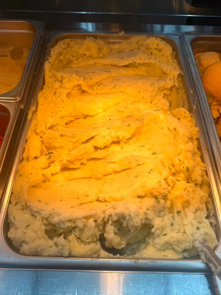 Mashed potatoes on the hot line